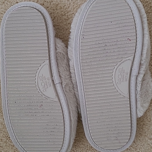 Cozy Fall Slippers - Picture 3 of 4